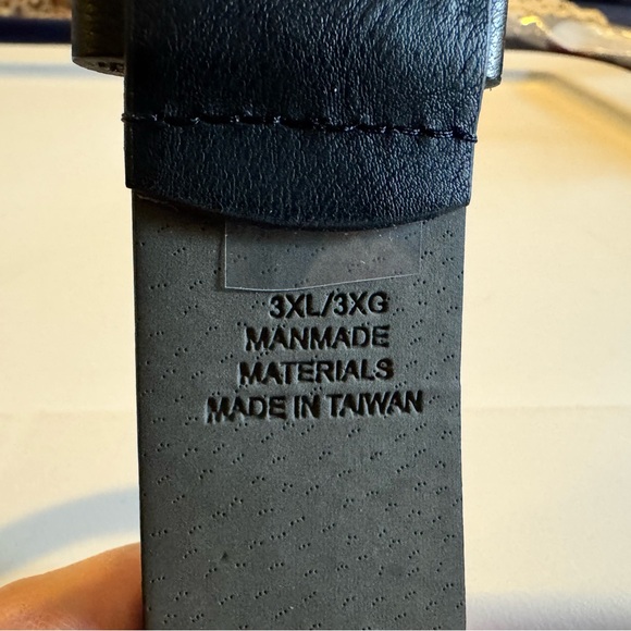 Accessories - Plus size women’s Black Leather Belt